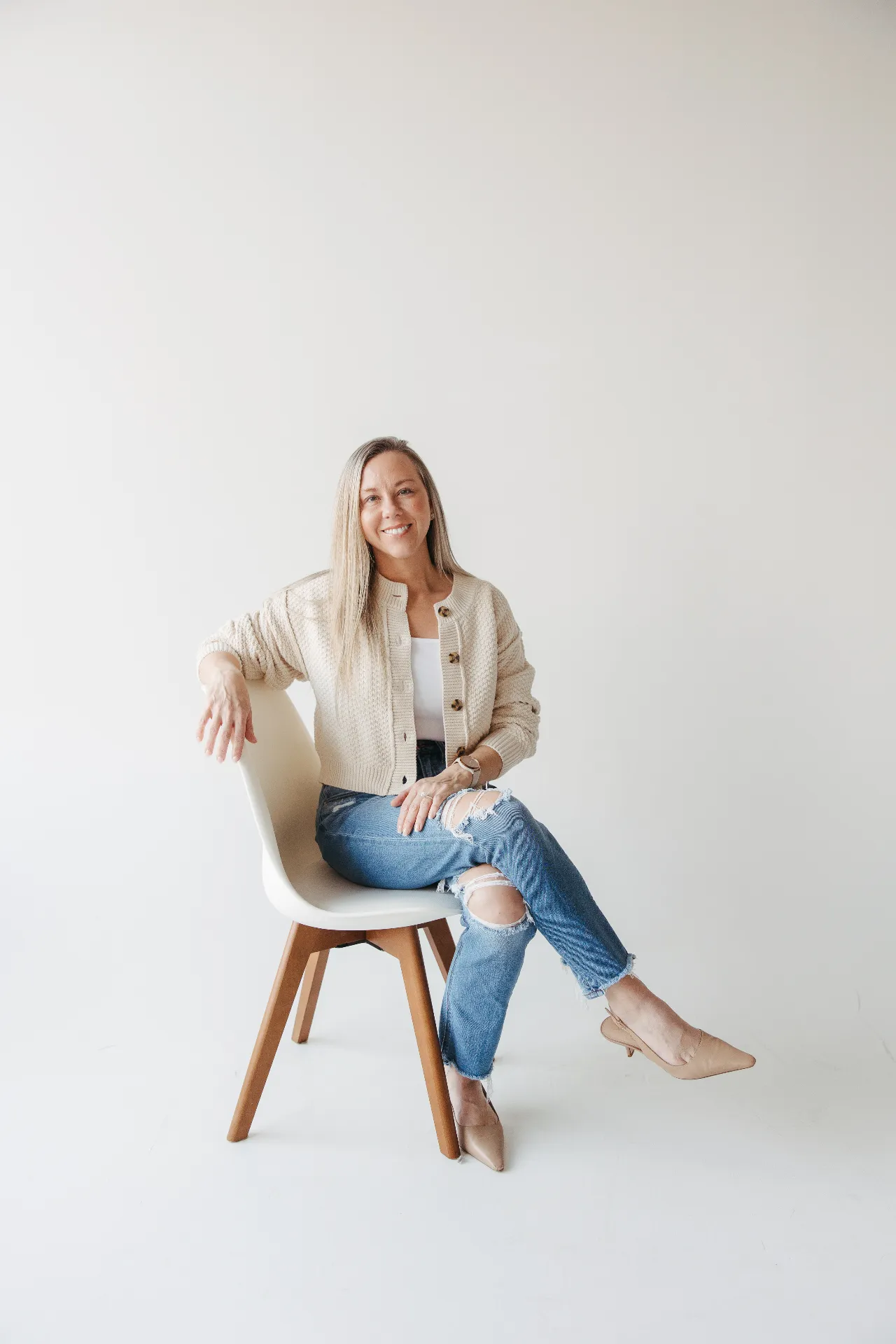Mary Jordan, CEO and lead provider at Encompass Wellness & Aesthetics, available for hormone therapy consultations in Sioux Falls